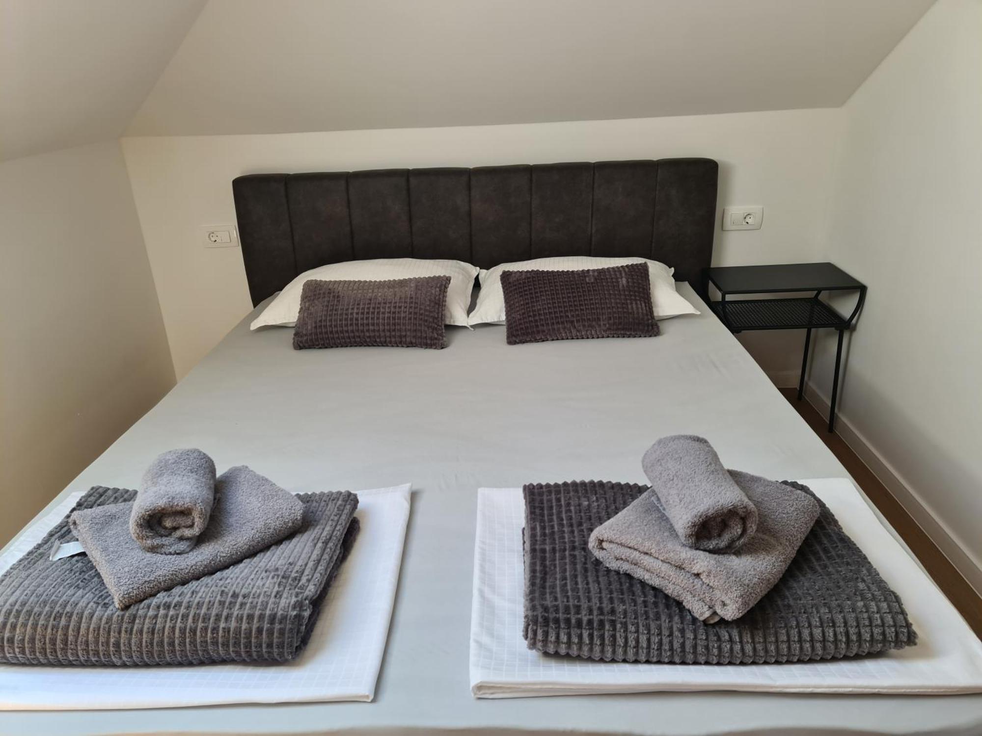 Appartement Dora à Livno Extérieur photo